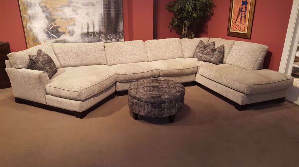Picture of SAGITTARIUS 3-PC. SECTIONAL