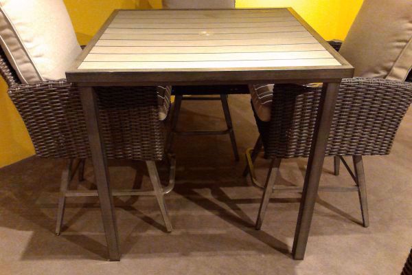 Picture of BROOKSTONE 42" SQ BAR TABLE