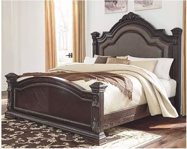 Picture of WELLSBROOK KING UPHOLSTERED POSTER BED