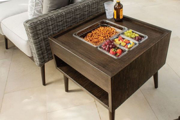 Picture of SQUARE END TABLE WITH CHIP SERVER