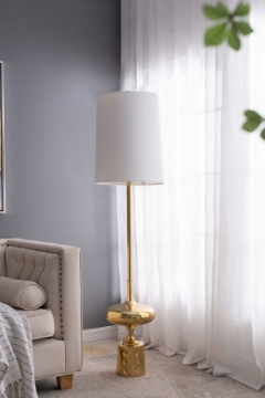 Picture of GOLD ROUND FLOOR LAMP